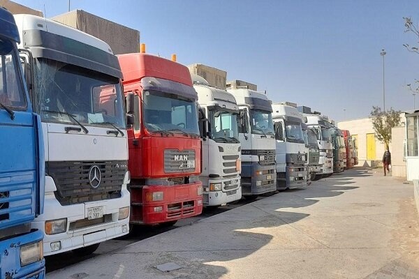 مشکل تردد کامیون‌های ایرانی به پاکستان حل شد/ آغاز صدور ویزا از امروز