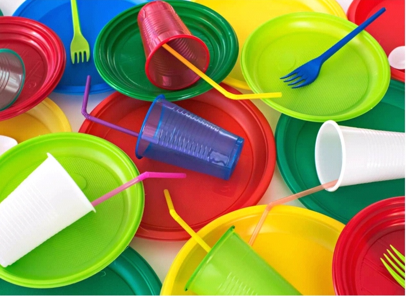 استفاده از وسایل یک‌بار مصرف پلاستیکی در اروپا ممنوع شد