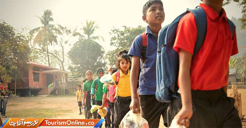 دریافت شهریه مدرسه به روش متفاوت در هند؛آشغال به جای پول! /تصاویر