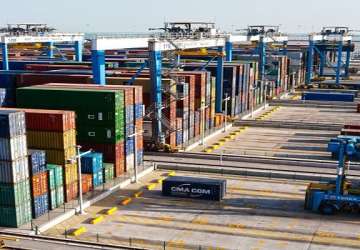 ثبت 942 میلیون دلار مازاد تراز تجاری در دو ماهه نخست سالجاری/ افزایش 22 درصدی صادرات غیرنفتی 